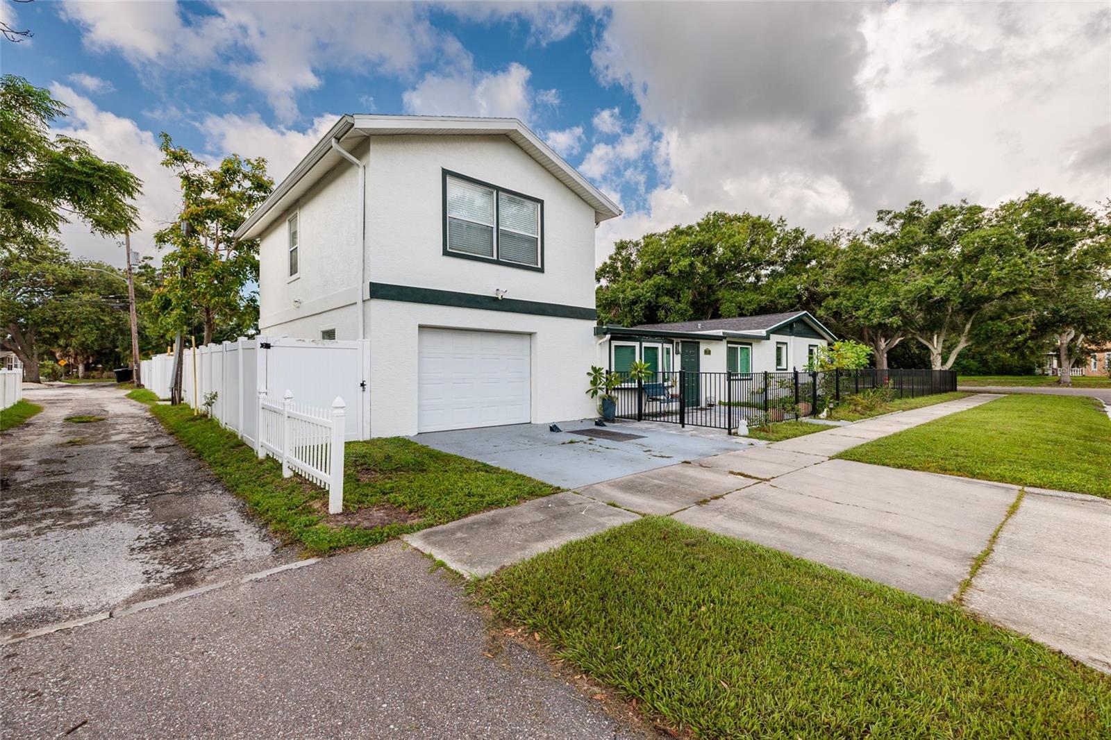 ARCADIA ANNEX - Residential