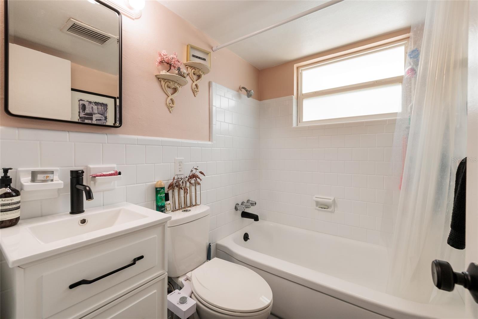 ARCADIA ANNEX - Residential