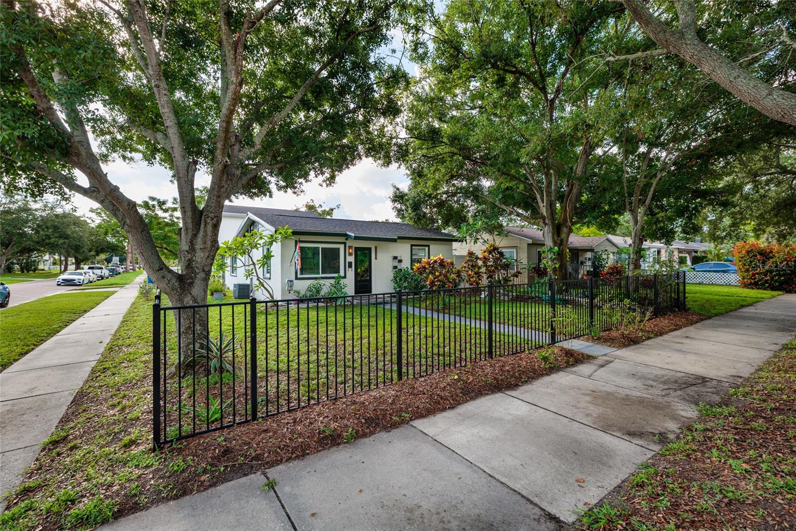 ARCADIA ANNEX - Residential