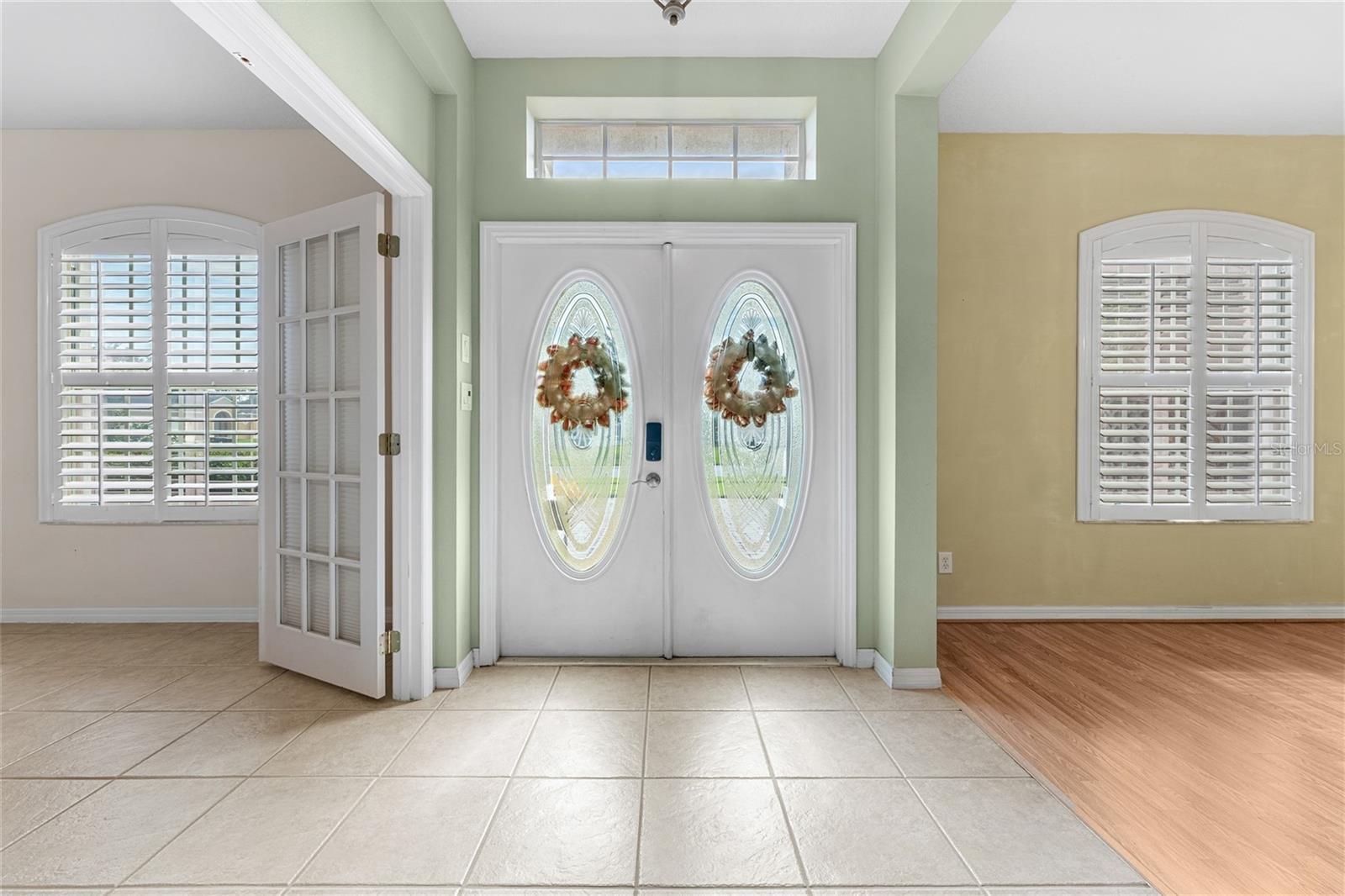 2438 GREENWILLOW DRIVE