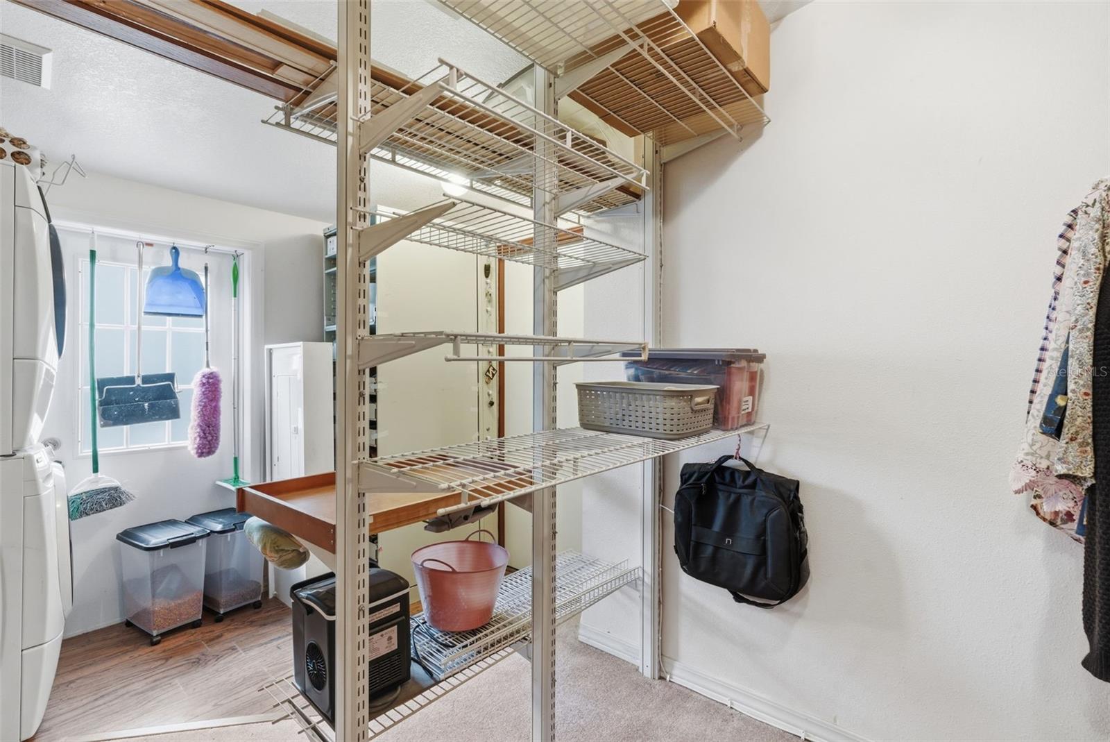 TEMPLE TERRACE WOODS - Residential