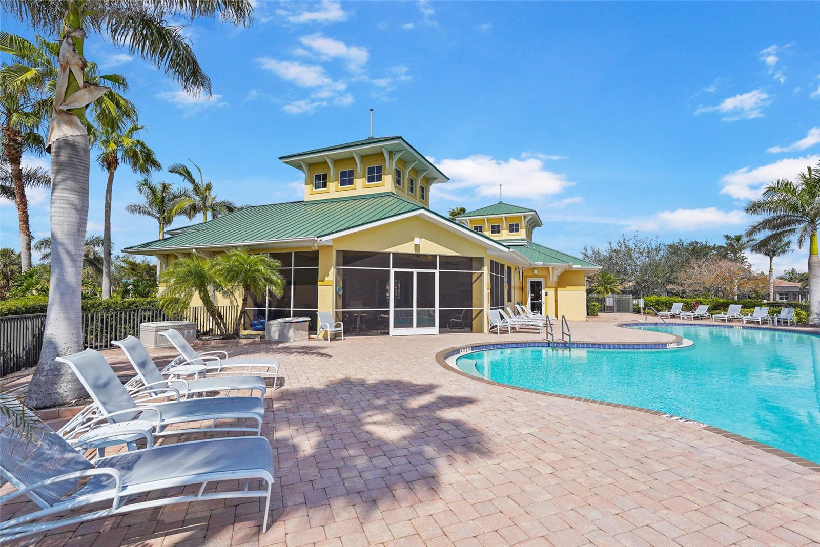 TALON BAY - Residential