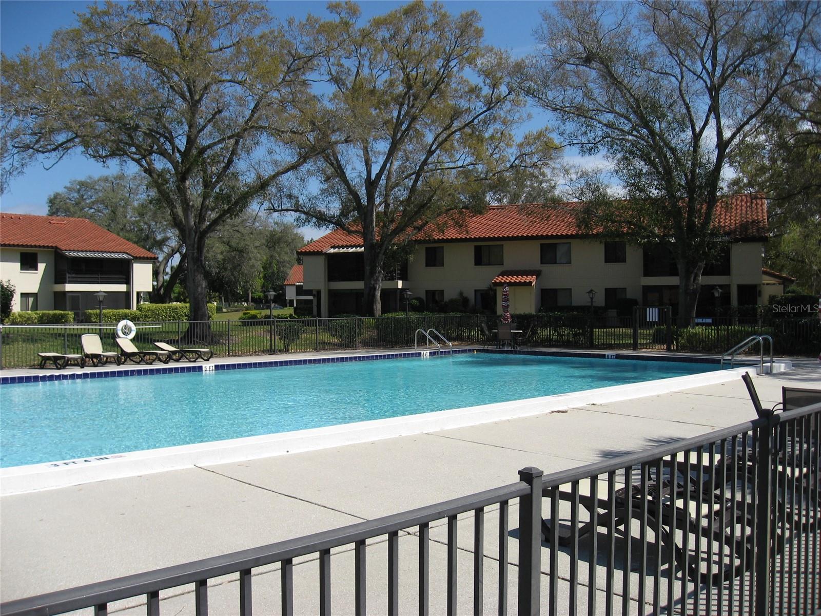 GARDENS AT PALM-AIRE COUNTRY CLUB II - Residential Lease