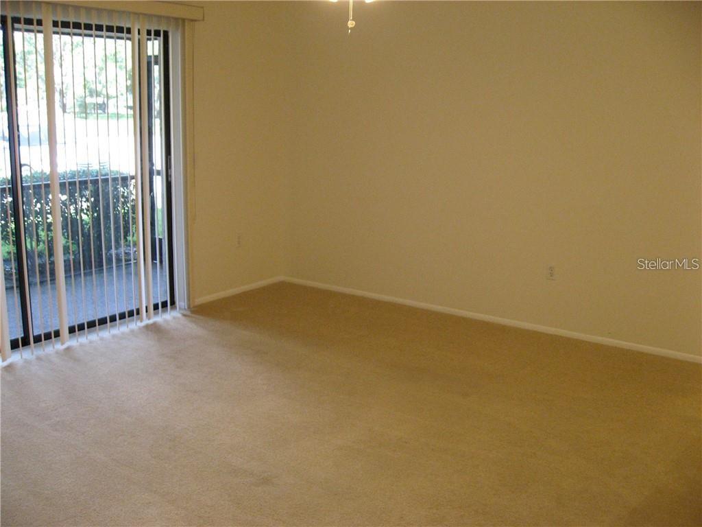 GARDENS AT PALM-AIRE COUNTRY CLUB II - Residential Lease