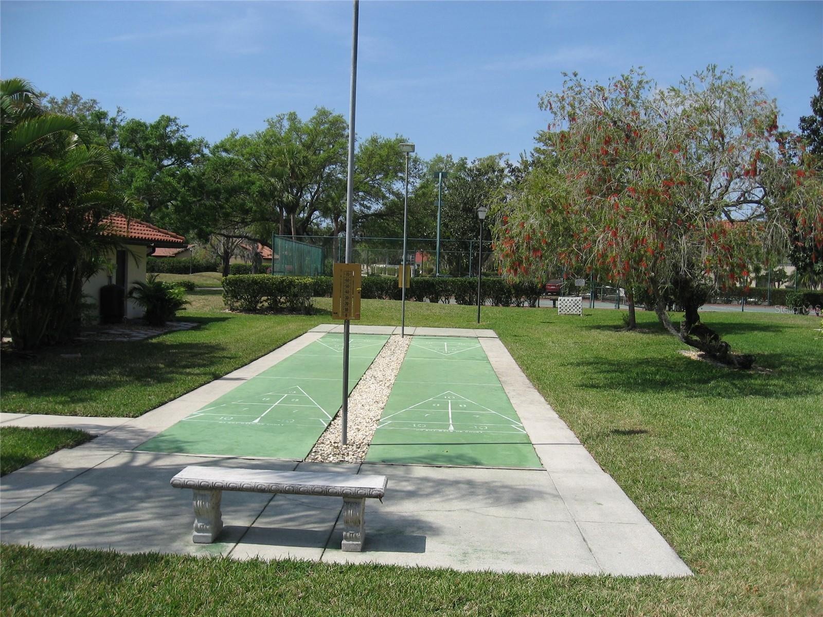 GARDENS AT PALM-AIRE COUNTRY CLUB II - Residential Lease