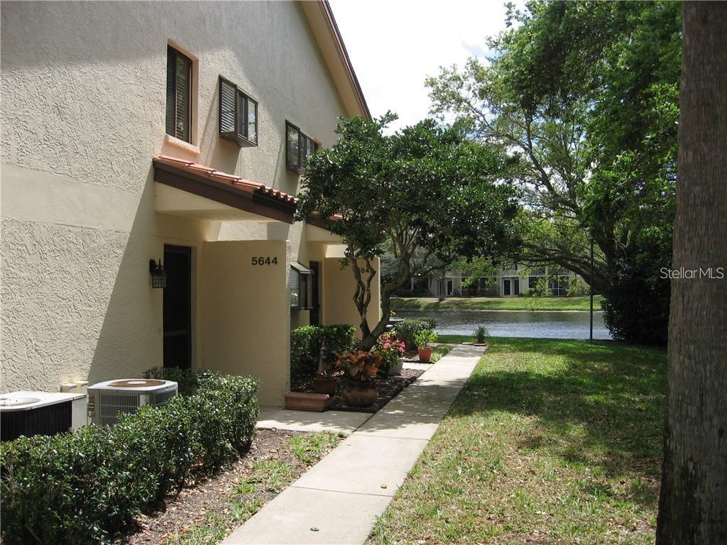 GARDENS AT PALM-AIRE COUNTRY CLUB II - Residential Lease