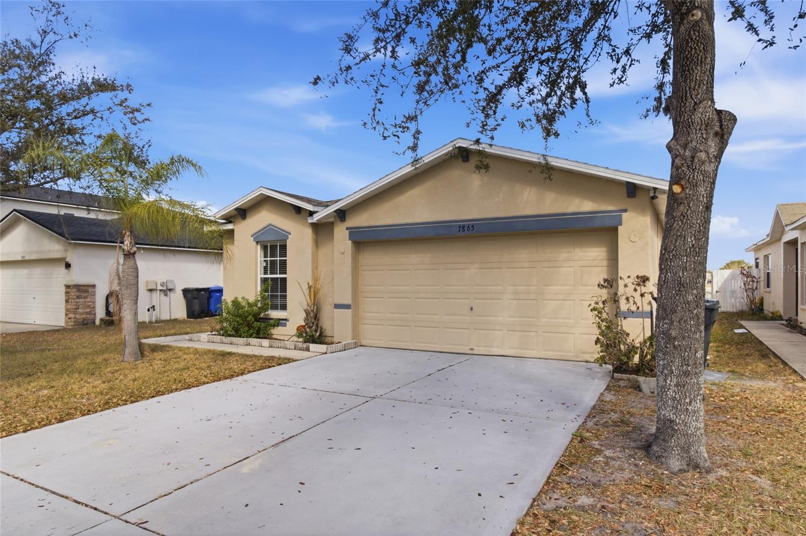 CARRIAGE POINTE PH 1 - Residential