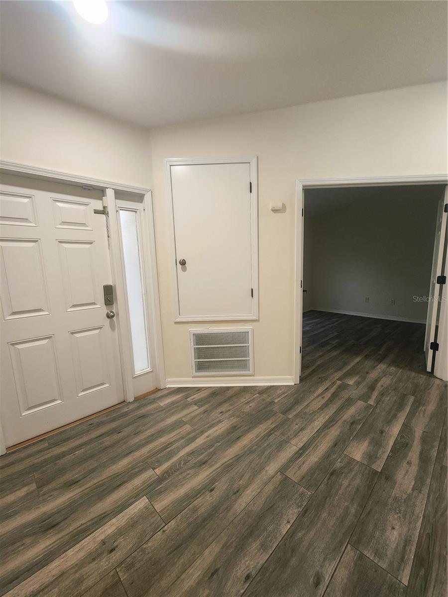 CARRIAGE POINTE PH 1 - Residential