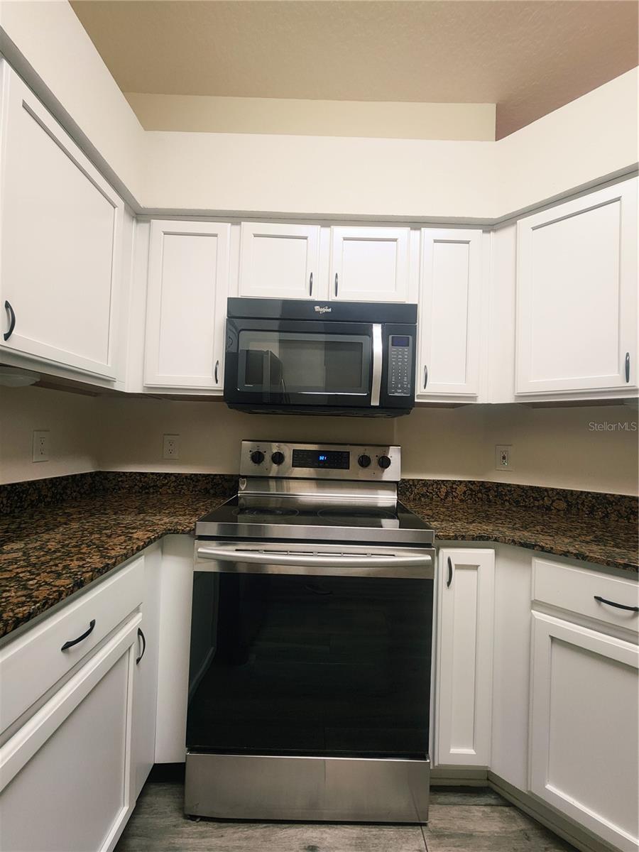 CARRIAGE POINTE PH 1 - Residential