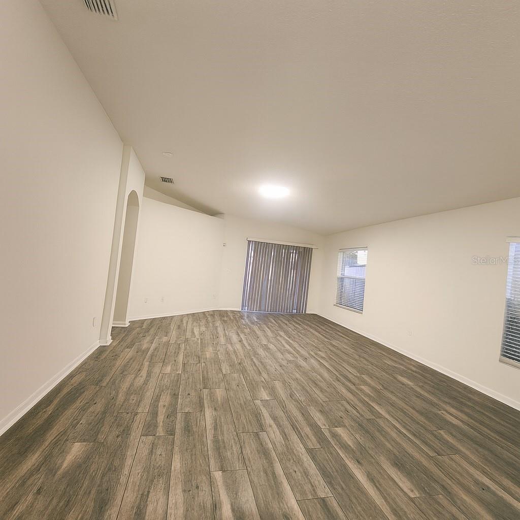 CARRIAGE POINTE PH 1 - Residential