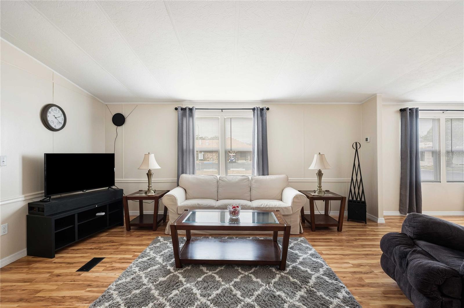 TIMBER LAKE ESTATES - Residential