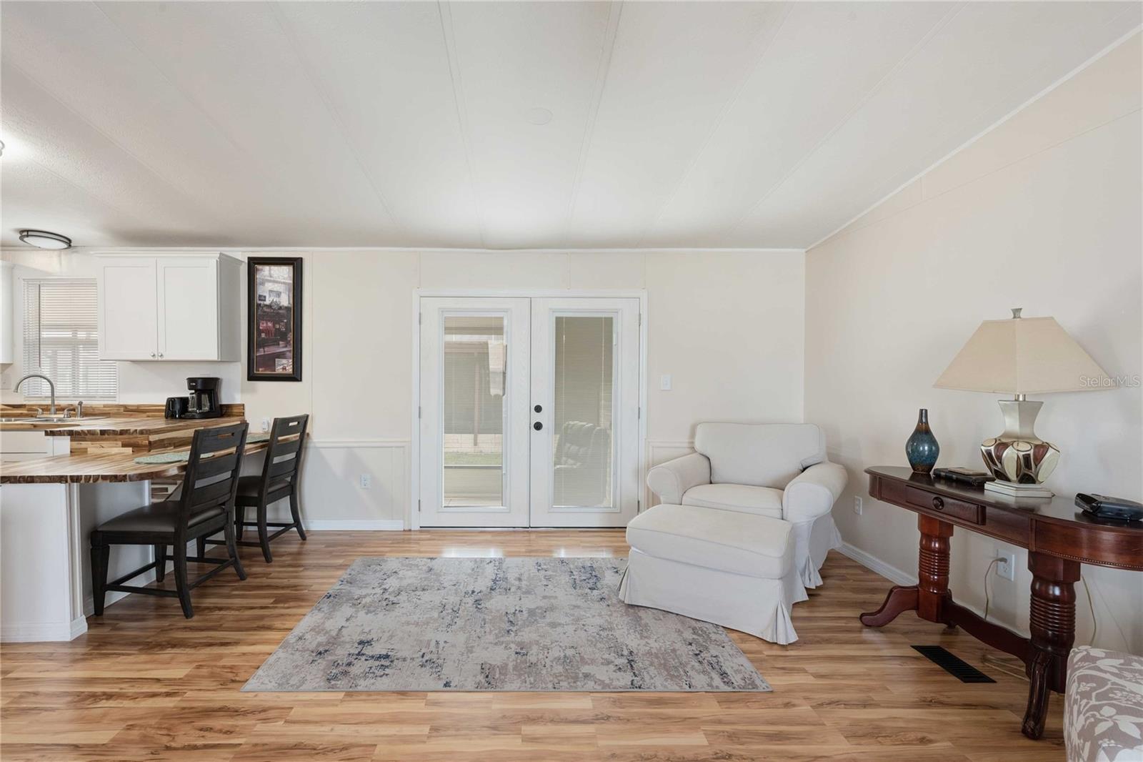 TIMBER LAKE ESTATES - Residential