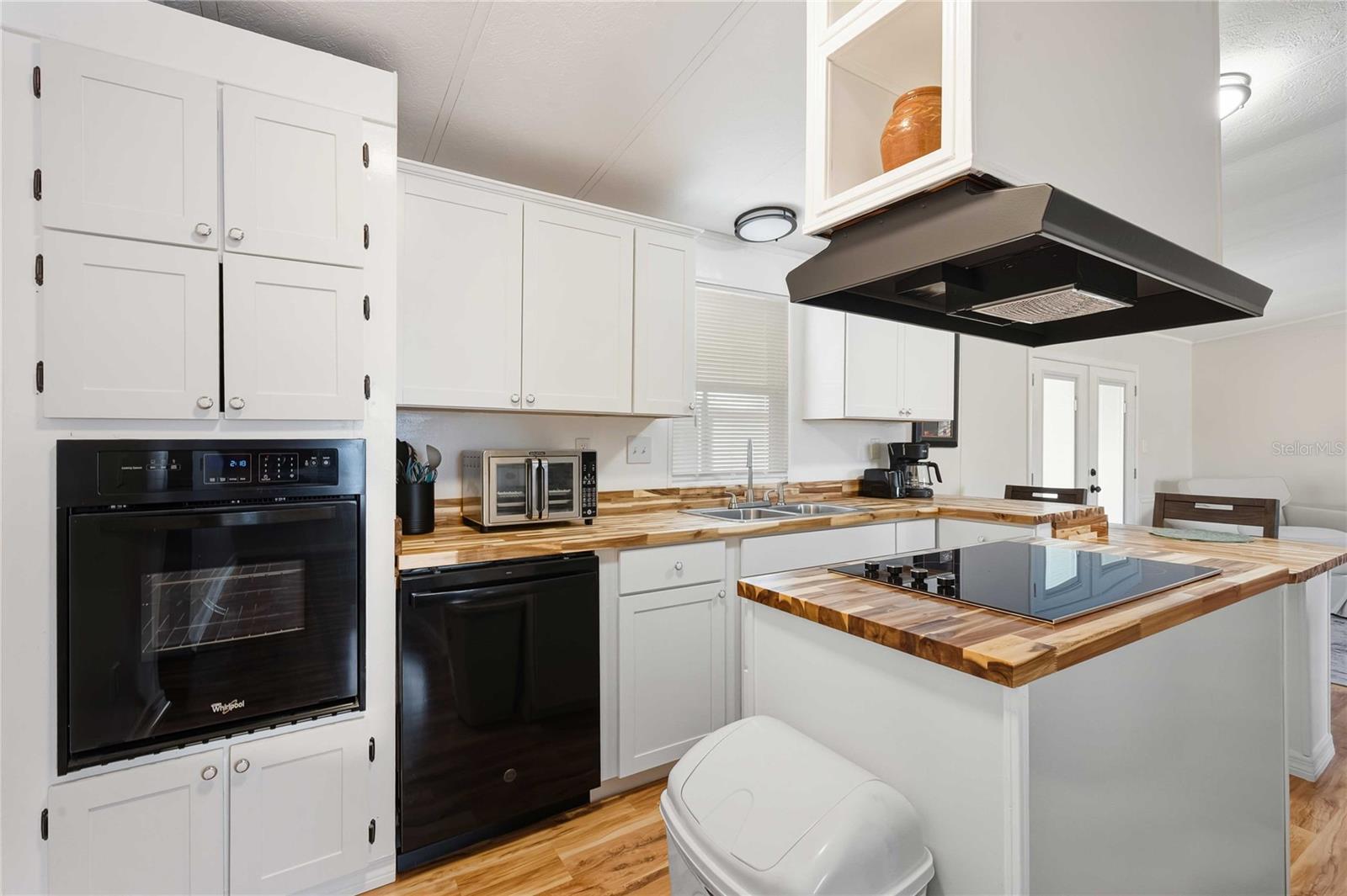 TIMBER LAKE ESTATES - Residential