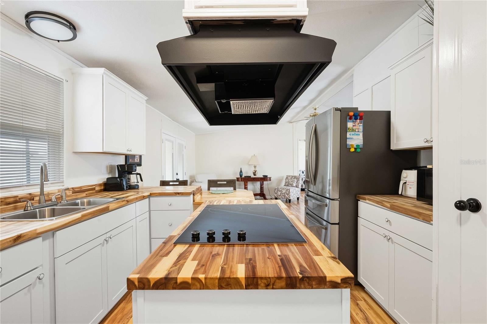 TIMBER LAKE ESTATES - Residential