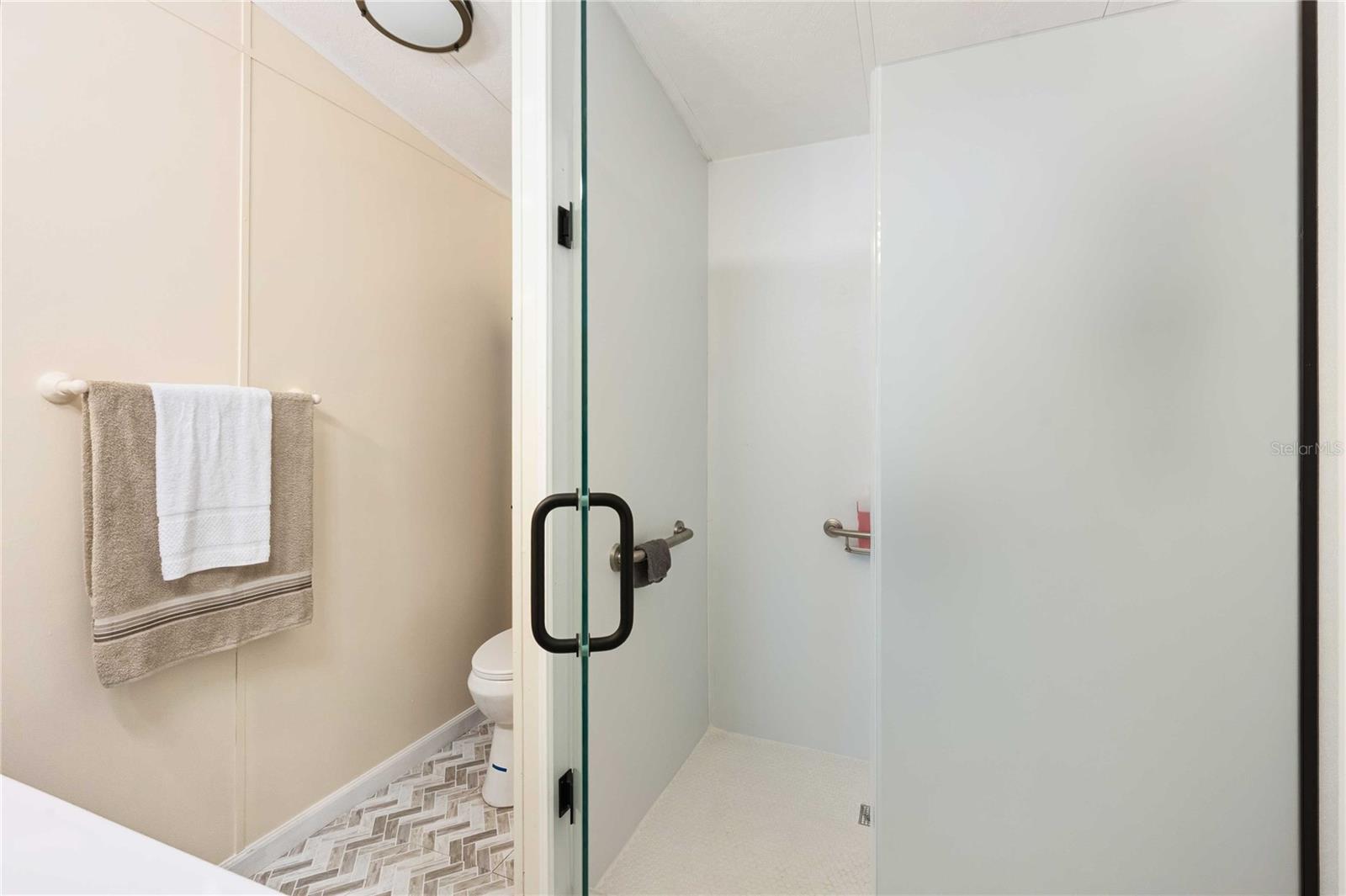 TIMBER LAKE ESTATES - Residential