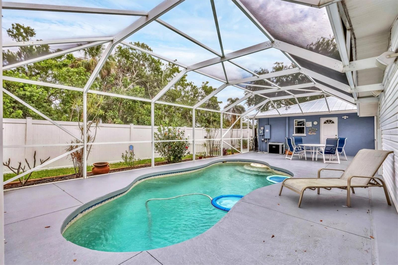 PARKLAWN - Residential