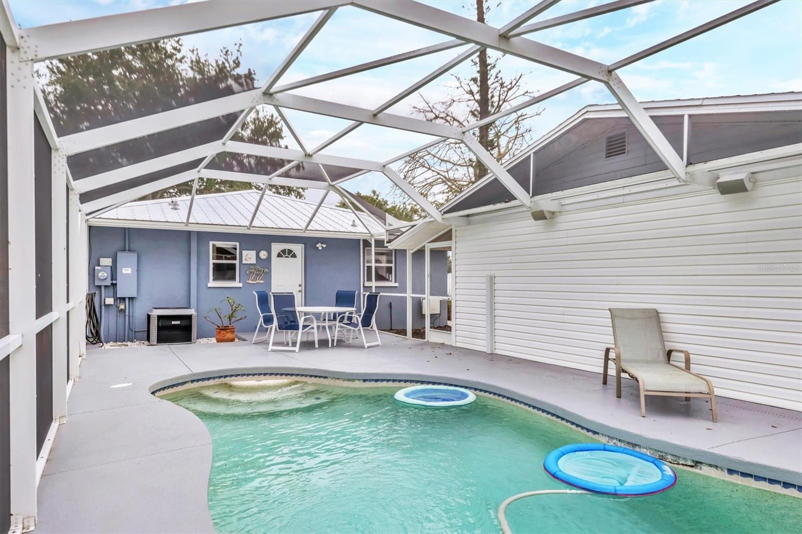 PARKLAWN - Residential