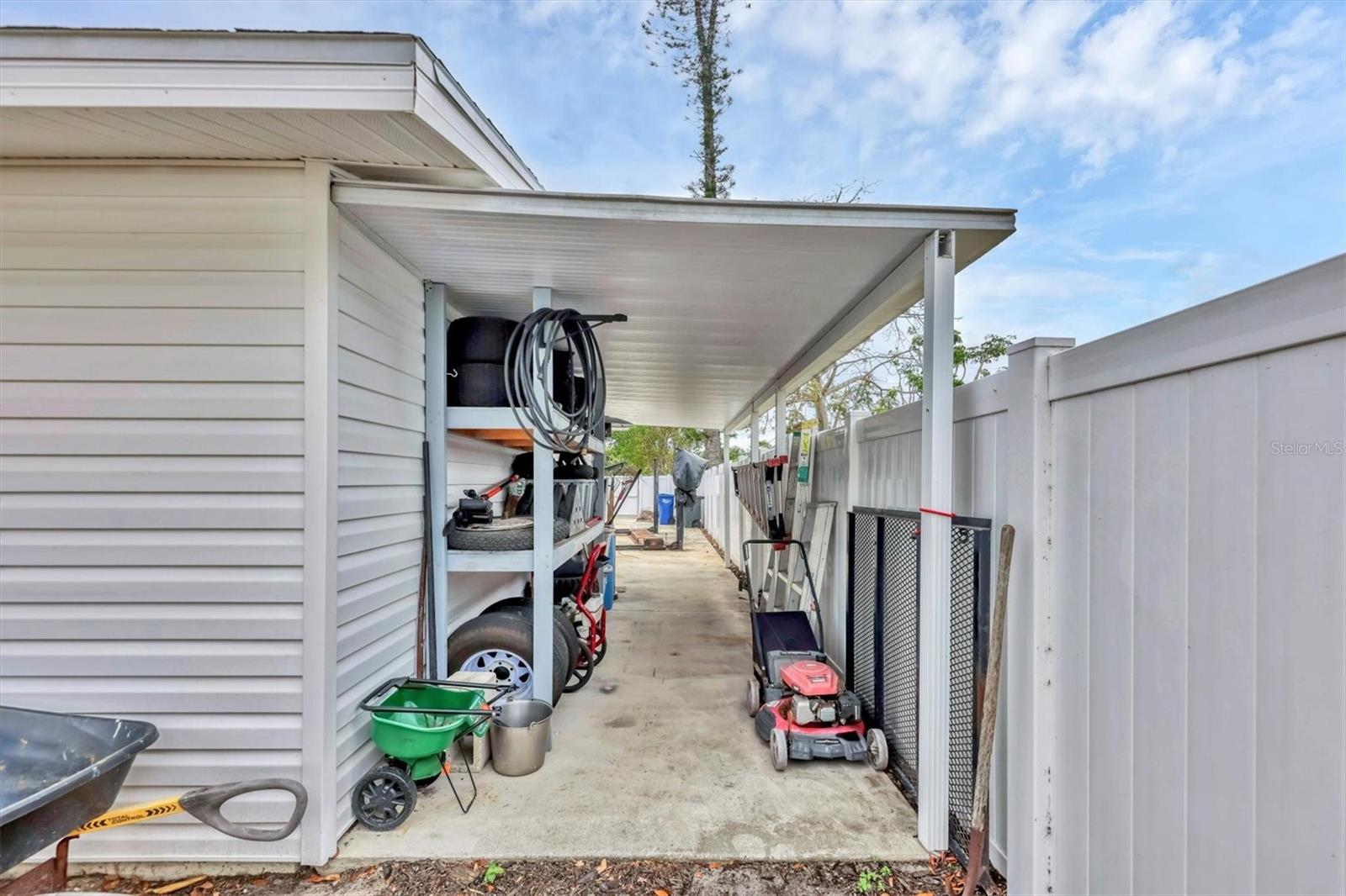 PARKLAWN - Residential