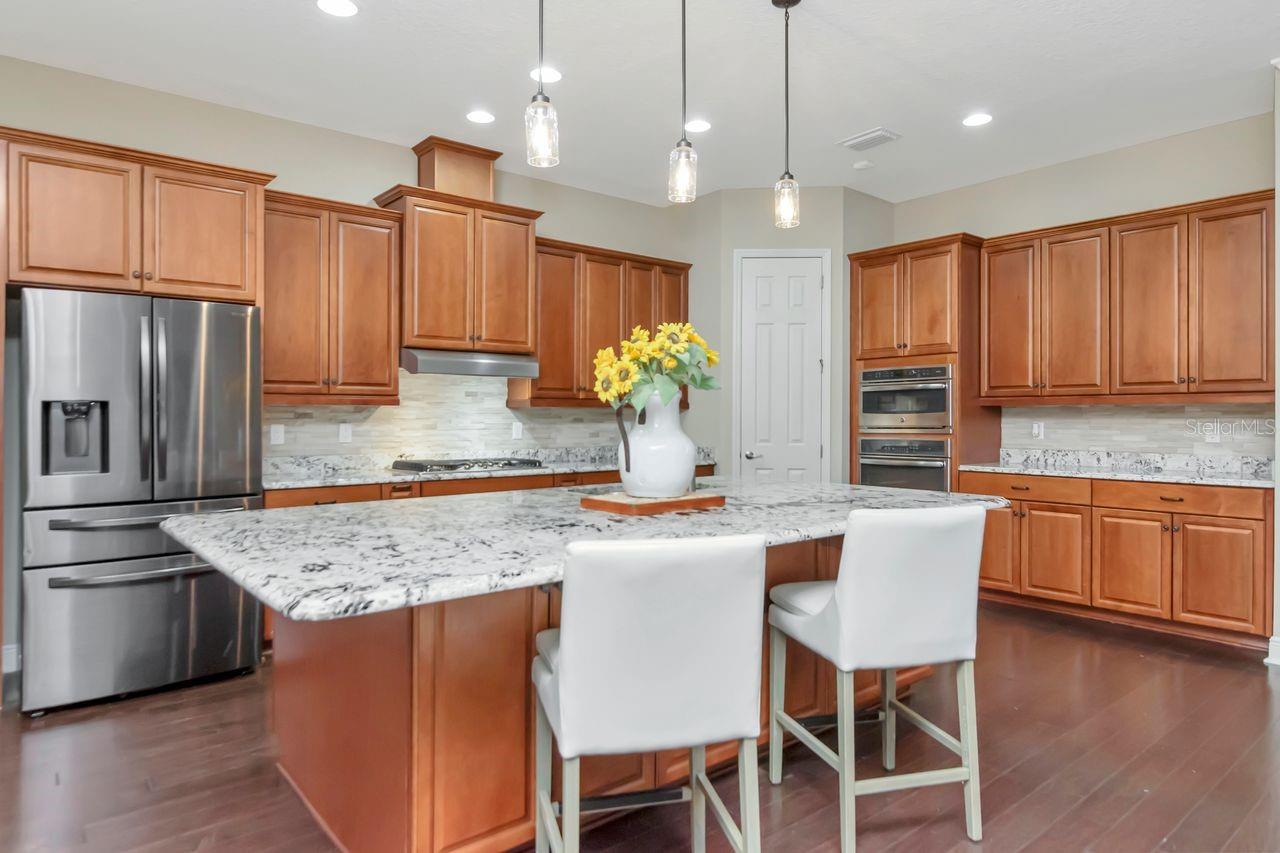 LAKESHORE RANCH PH I - Residential