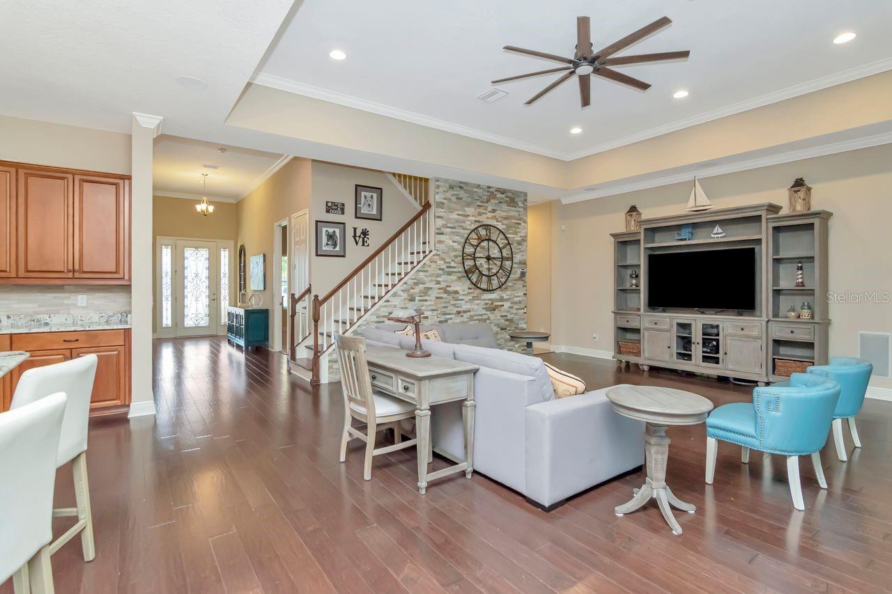 LAKESHORE RANCH PH I - Residential