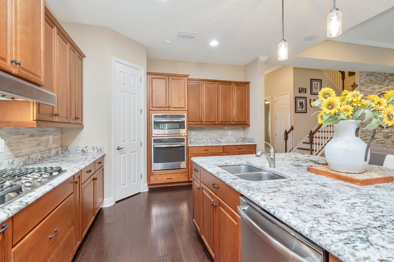 LAKESHORE RANCH PH I - Residential