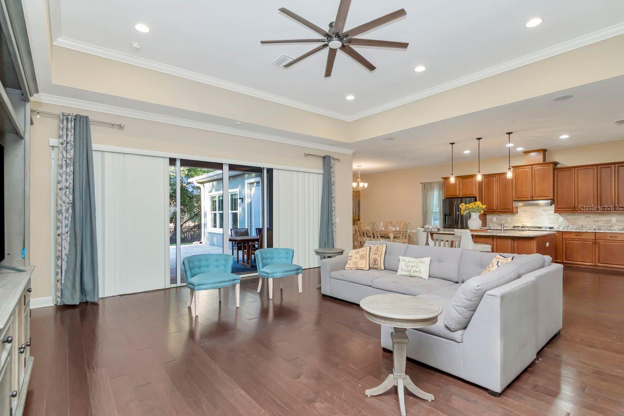 LAKESHORE RANCH PH I - Residential