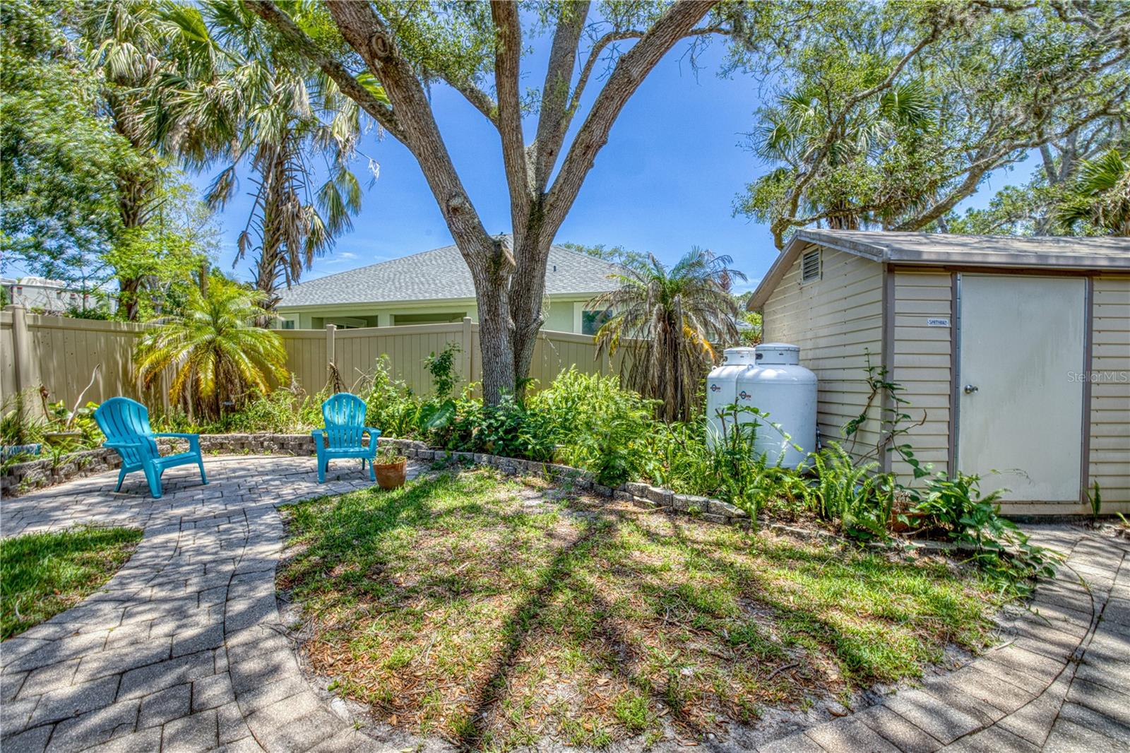 TURNBULL SHORES - Residential