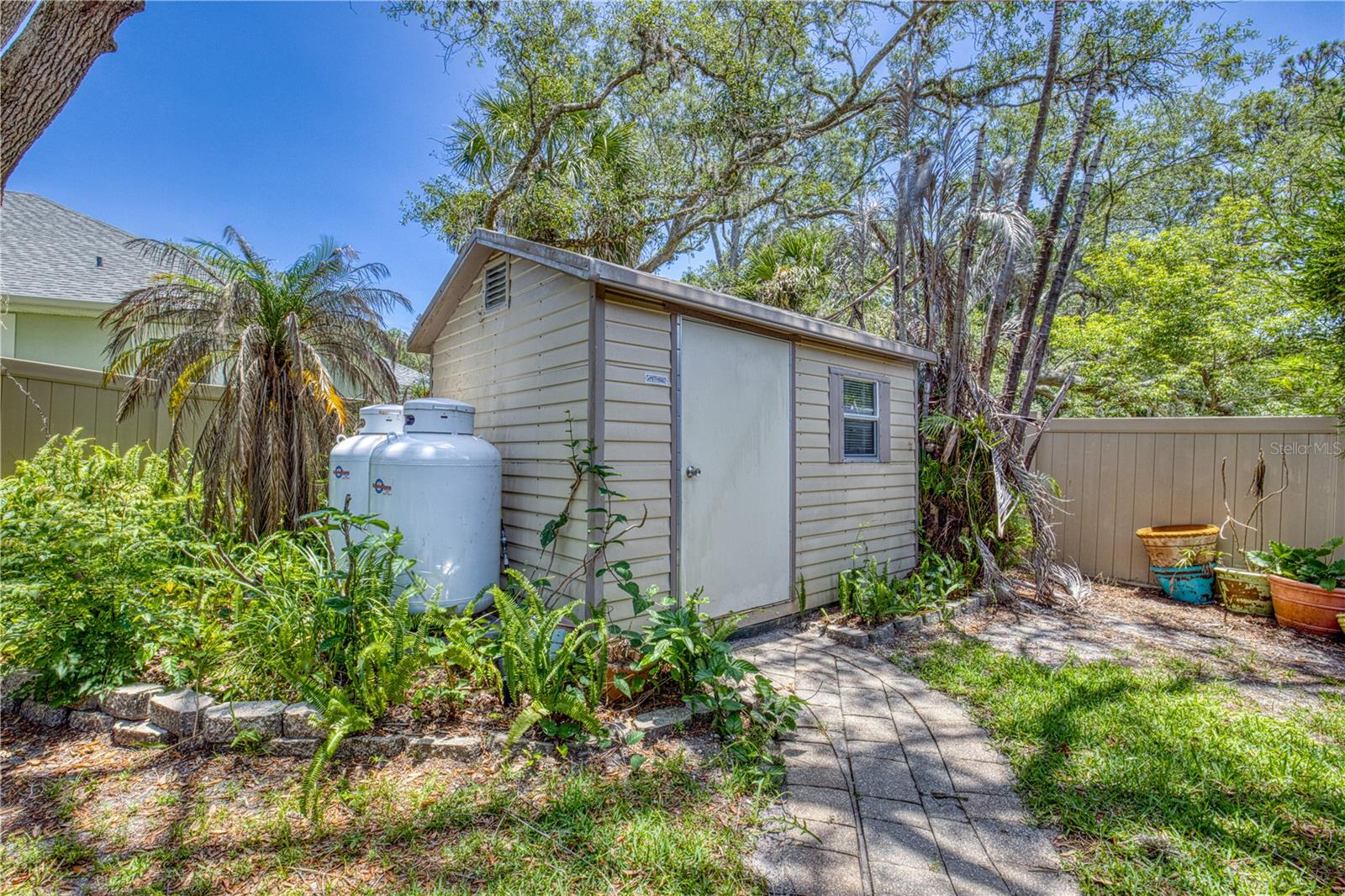 TURNBULL SHORES - Residential
