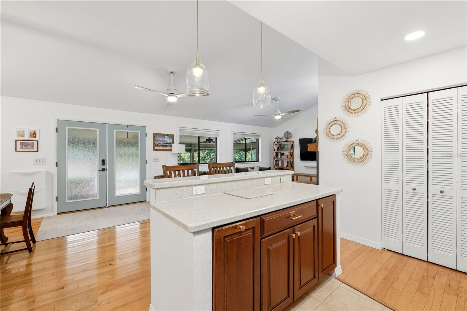 TURNBULL SHORES - Residential