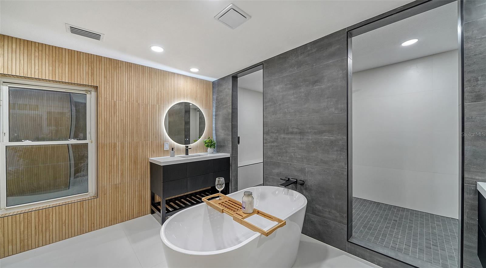 ACREAGE AND UNREC - Residential