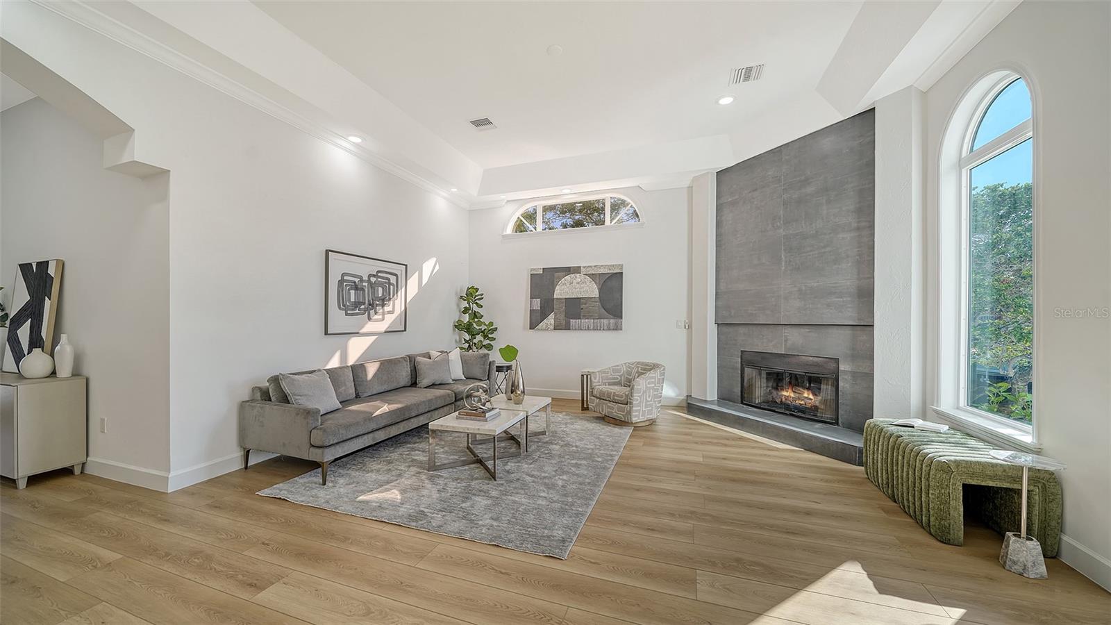 ACREAGE AND UNREC - Residential