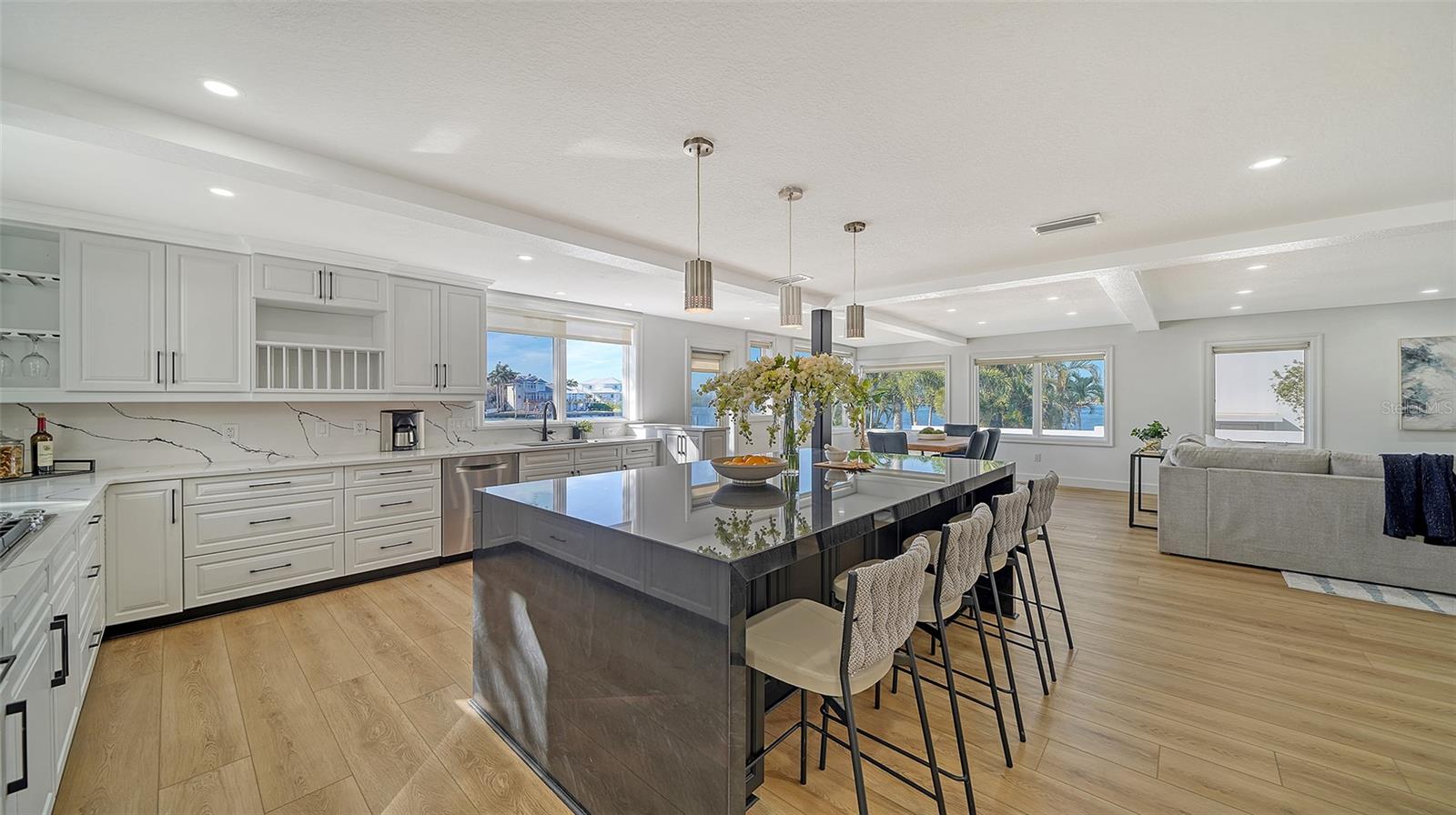 ACREAGE AND UNREC - Residential