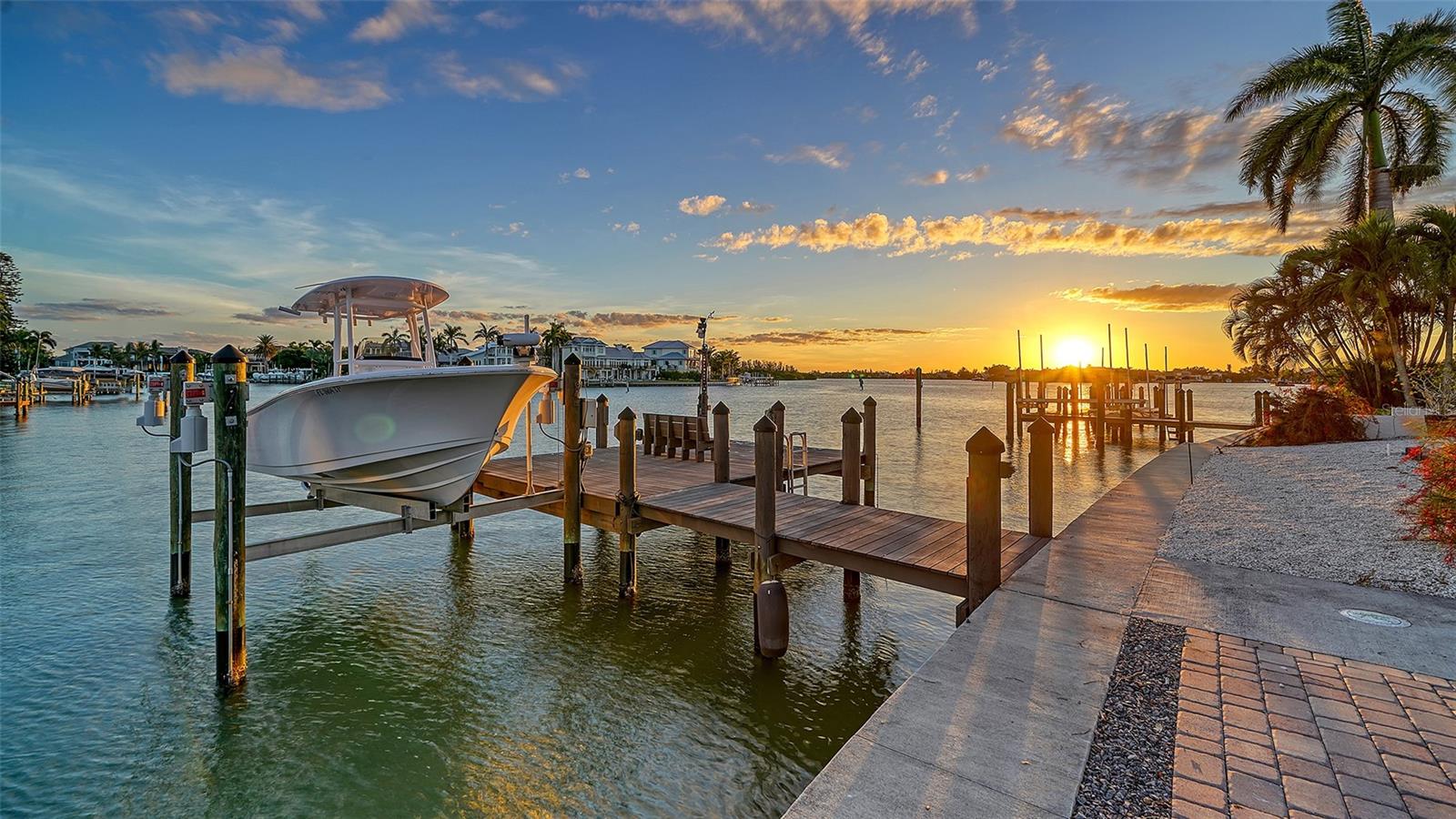 ACREAGE AND UNREC - Residential