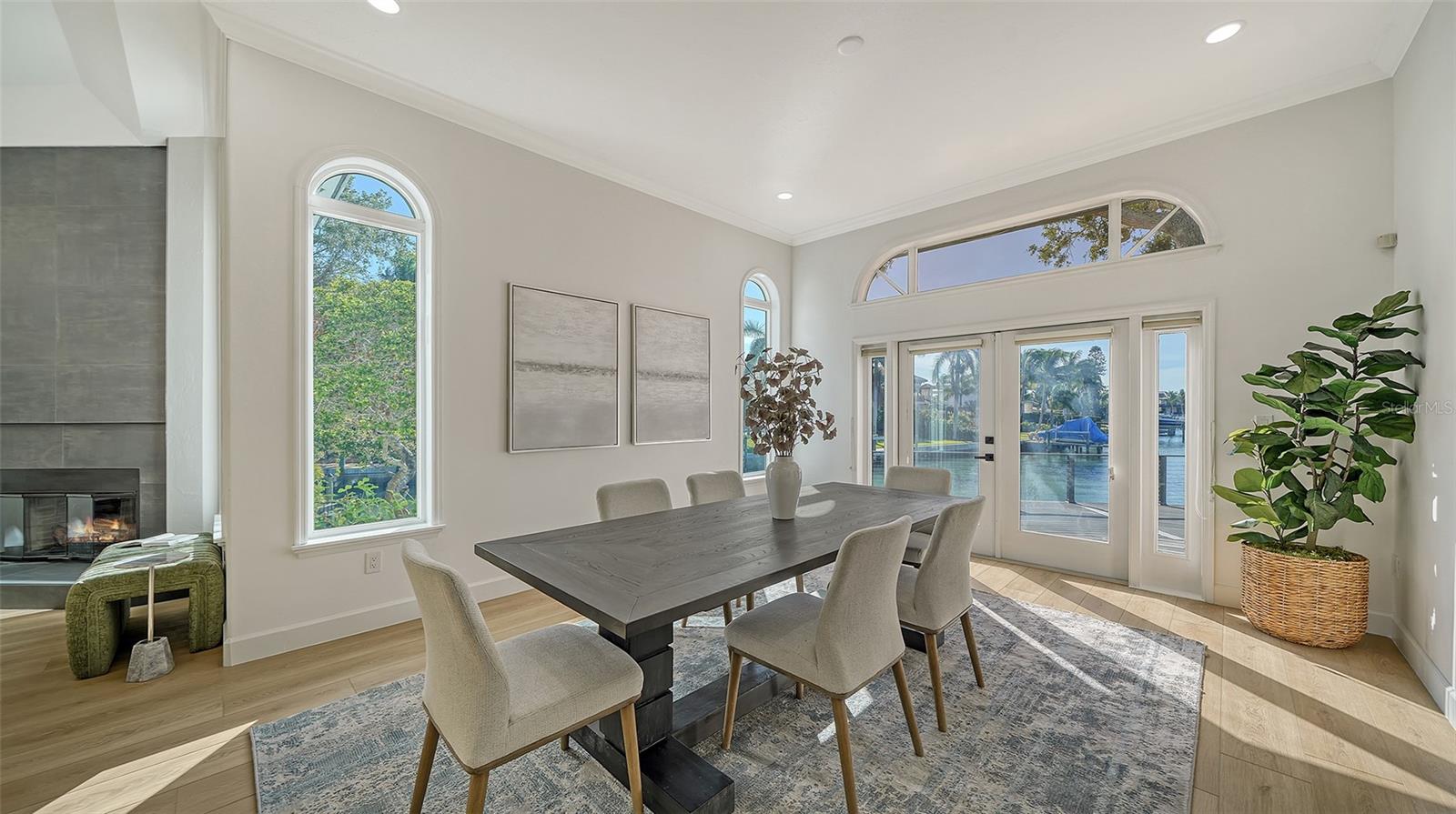 ACREAGE AND UNREC - Residential