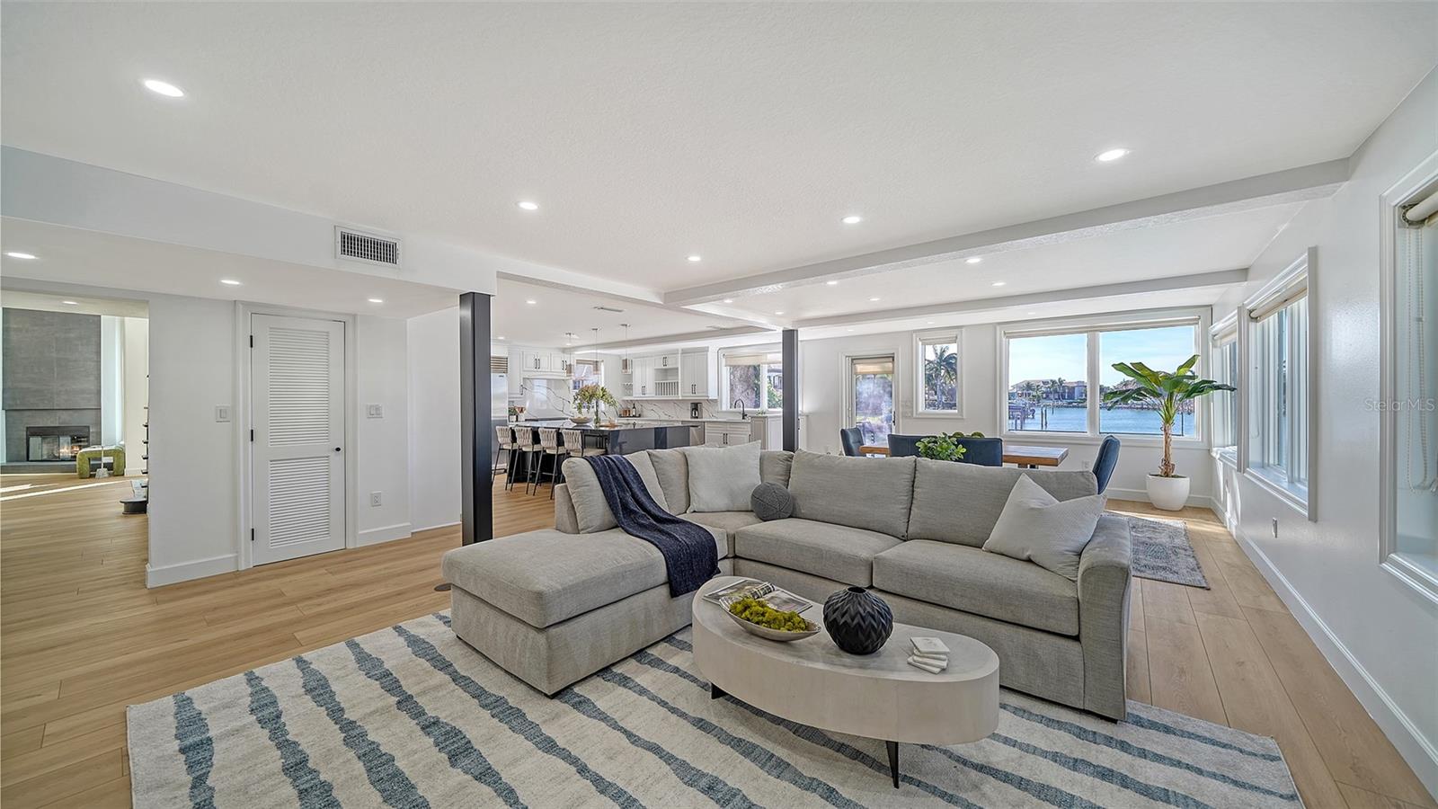 ACREAGE AND UNREC - Residential