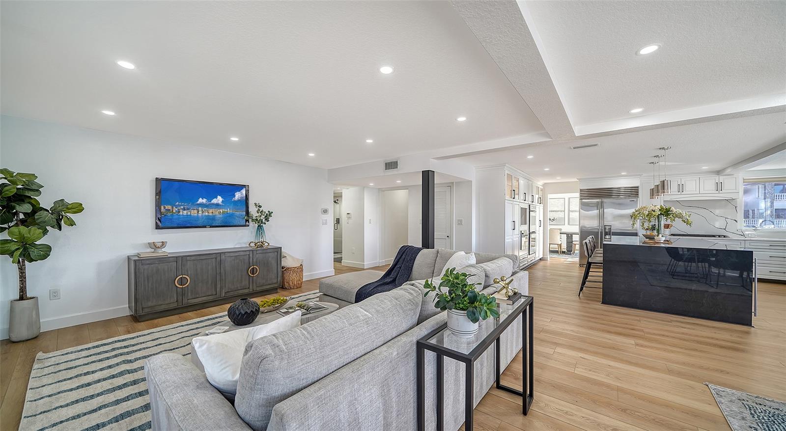 ACREAGE AND UNREC - Residential