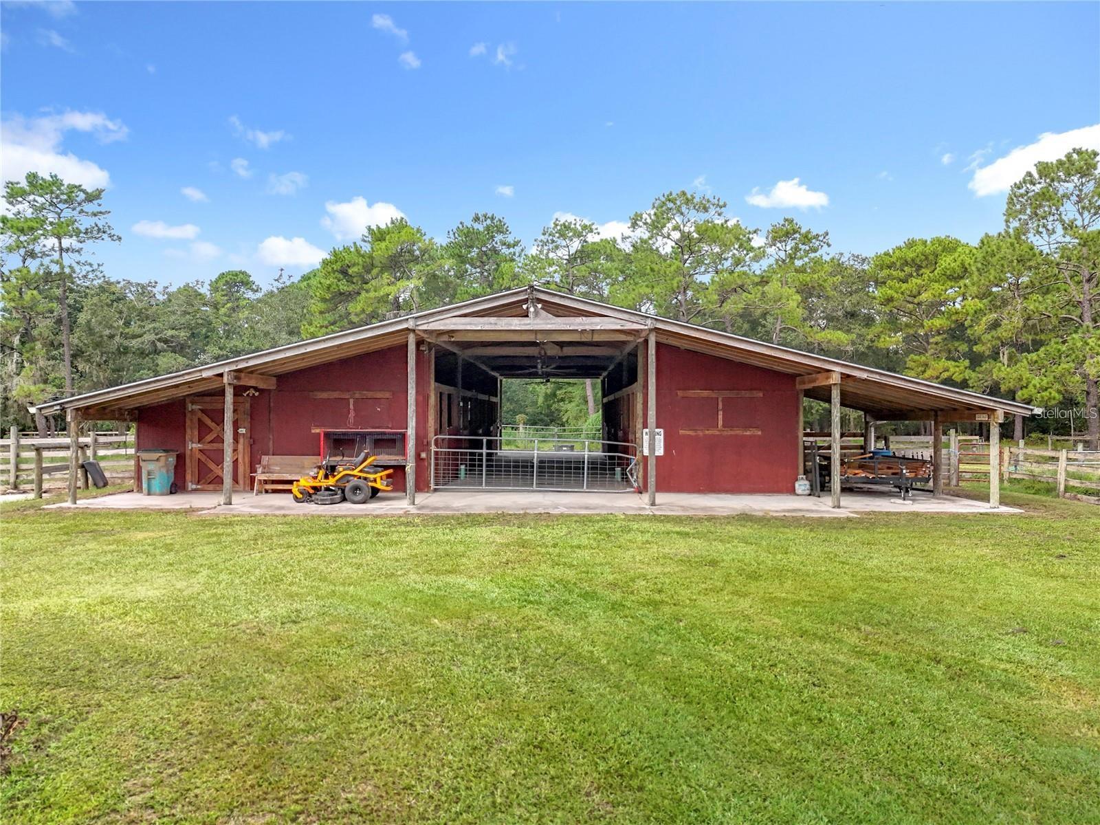 21320 PARADISE WAY