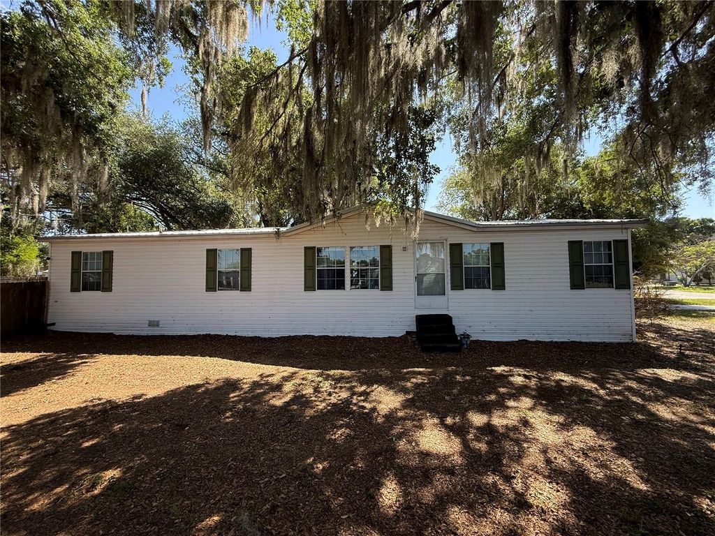Photo of 4817 Rollinglen Loop W, Lakeland, FL 33810 (MLS # P4938484)