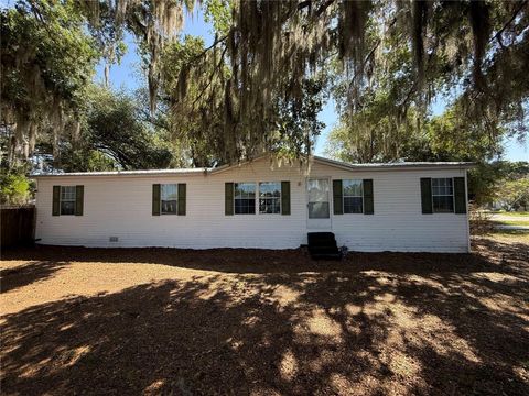 Photo of 4817 Rollinglen Loop W, Lakeland, FL 33810 (MLS # P4938484)