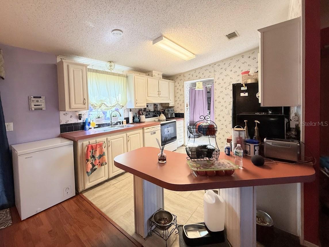 ROLLINGLEN PH 01 - Residential