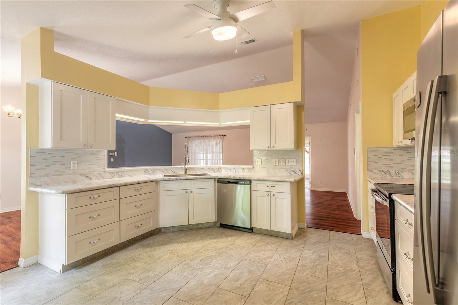 1927 ORANGE TREE DRIVE