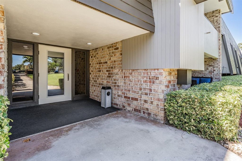 Photo of 36750 Us Highway 19 N #6-214, Palm Harbor, FL 34683 (MLS # TB8448061)