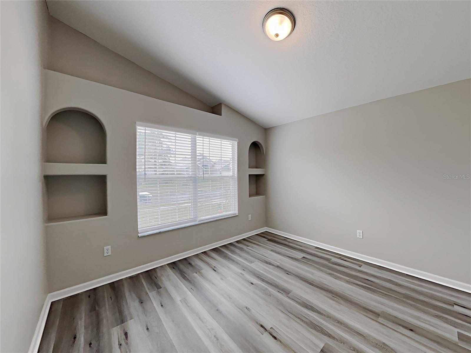 EGRETS LANDING - Residential