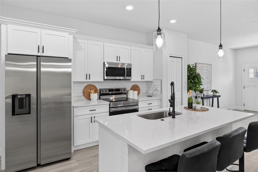 Photo of 1557 W Elder Lane, Citrus Springs, FL 34434 (MLS # O6378483)