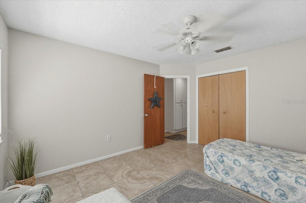 HISTORIC DOWNTOWN BARTOW - Residential Lease