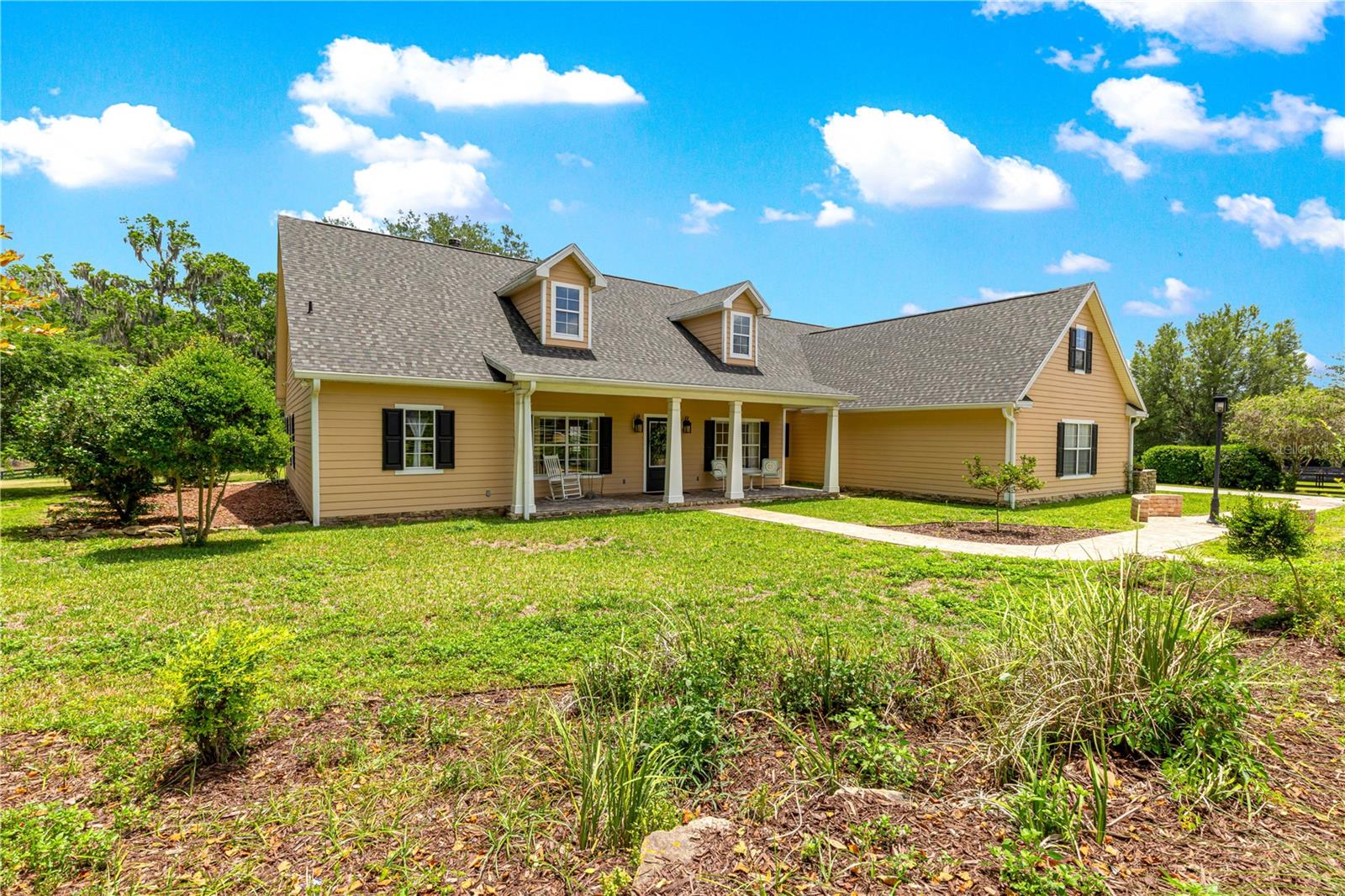 SPRING GROVE - Residential