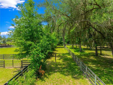 Tiny photo for 9041 SW 14th Avenue, Ocala, FL 34476 (MLS # OM724844)