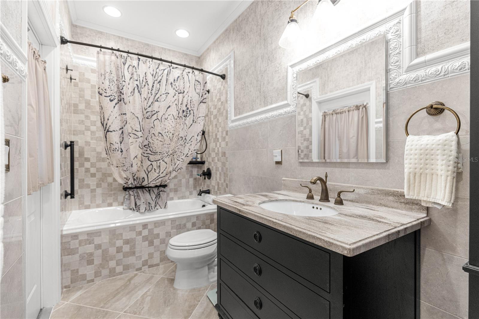 SPRING GROVE - Residential