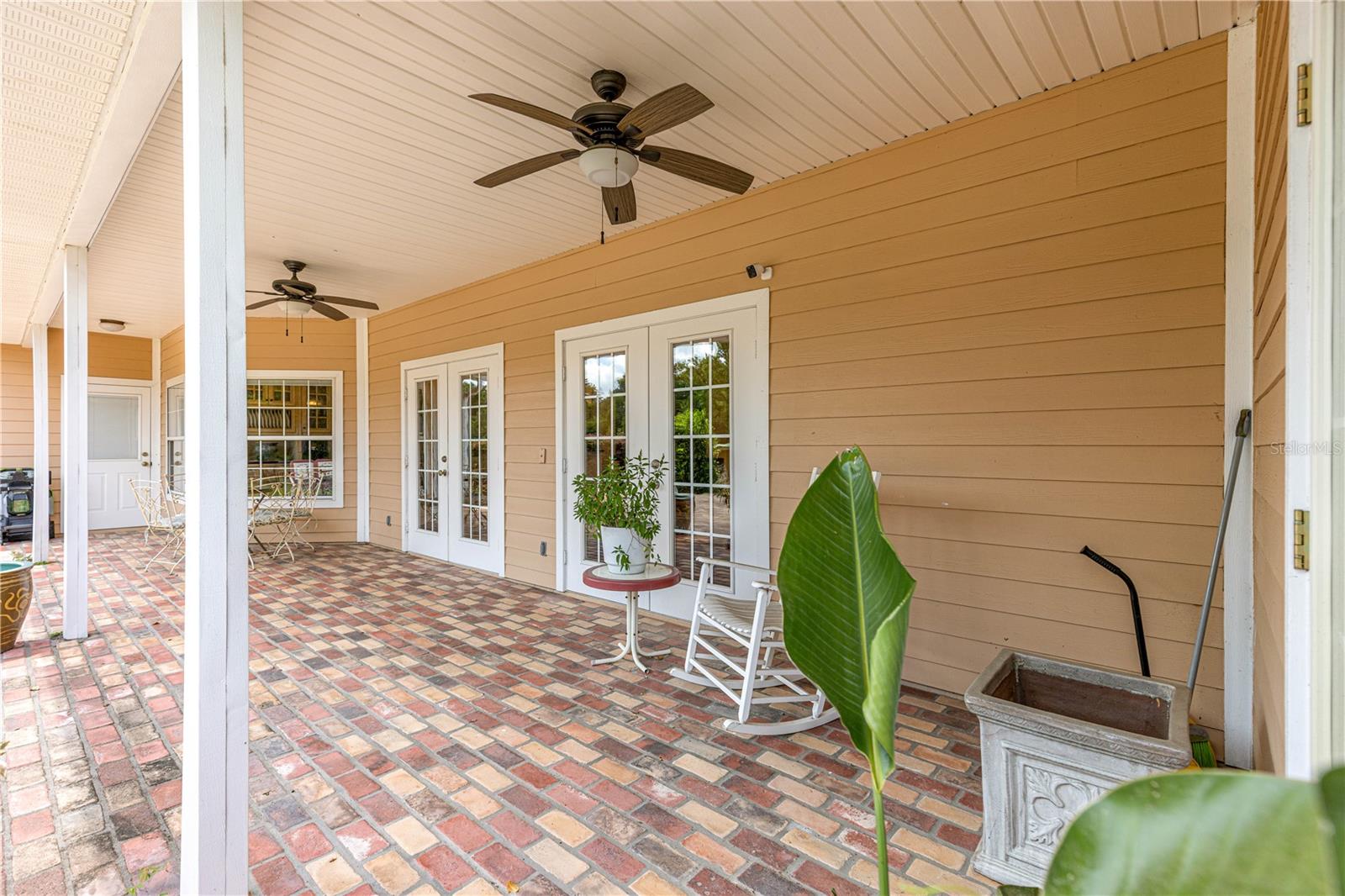 SPRING GROVE - Residential