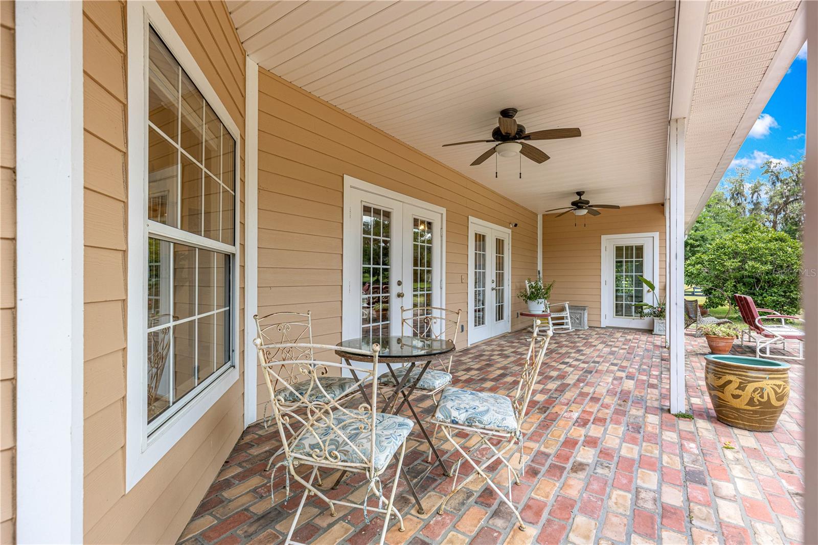 SPRING GROVE - Residential